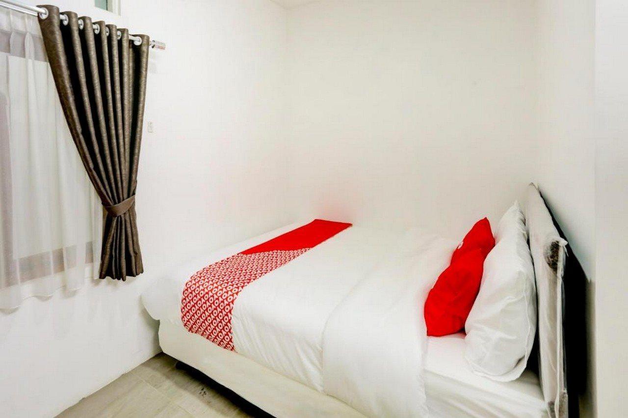 Jabusimo Syariah Redpartner Hotel Jakarta Eksteriør billede