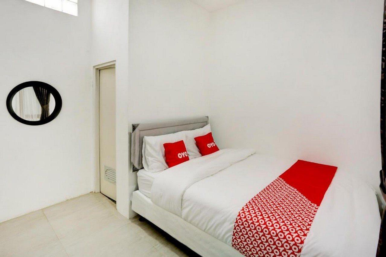 Jabusimo Syariah Redpartner Hotel Jakarta Eksteriør billede